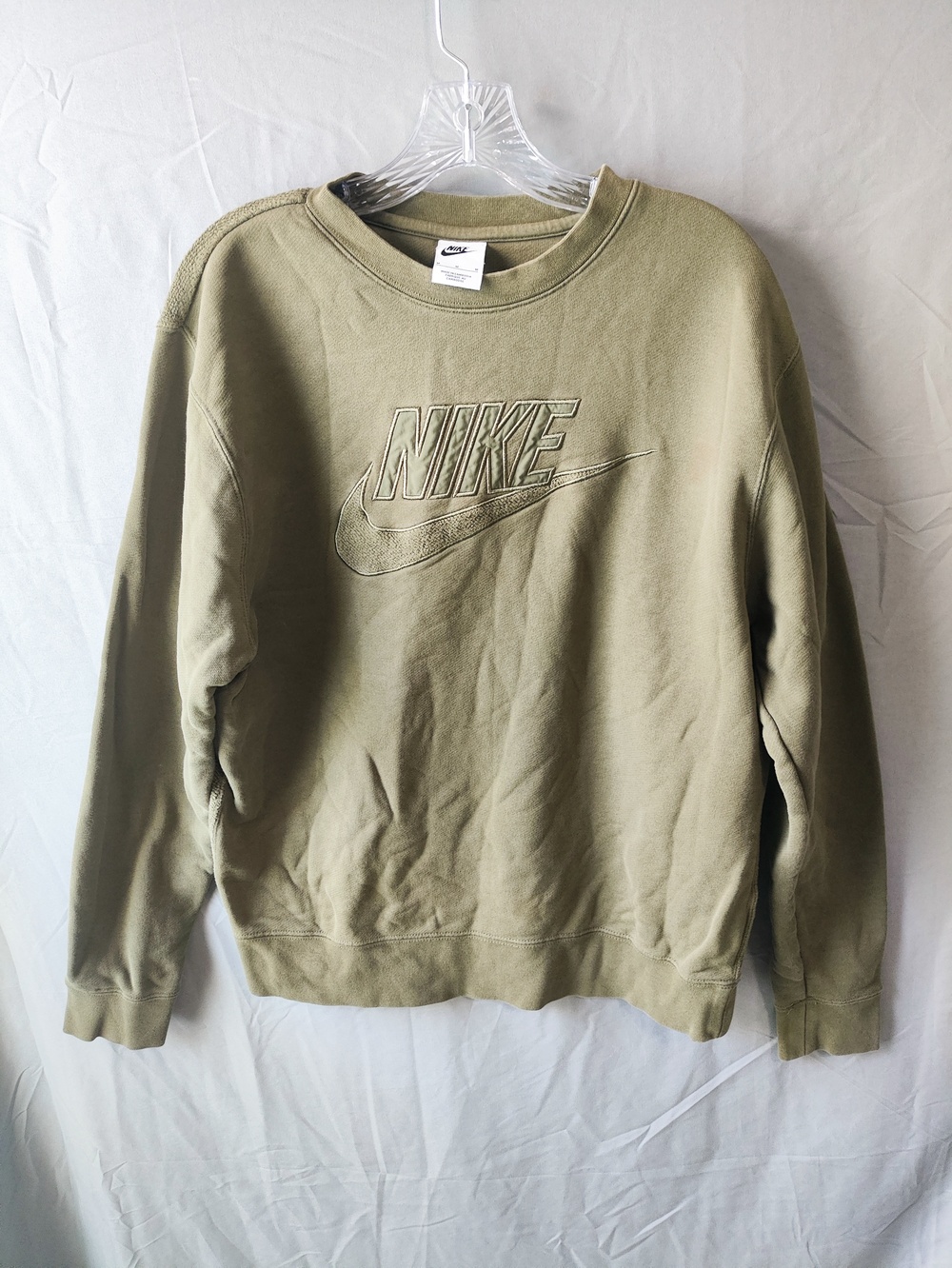Nike Sweater Mens Medium Olive Green Crewneck Embroidered Swoosh Pullover Logo